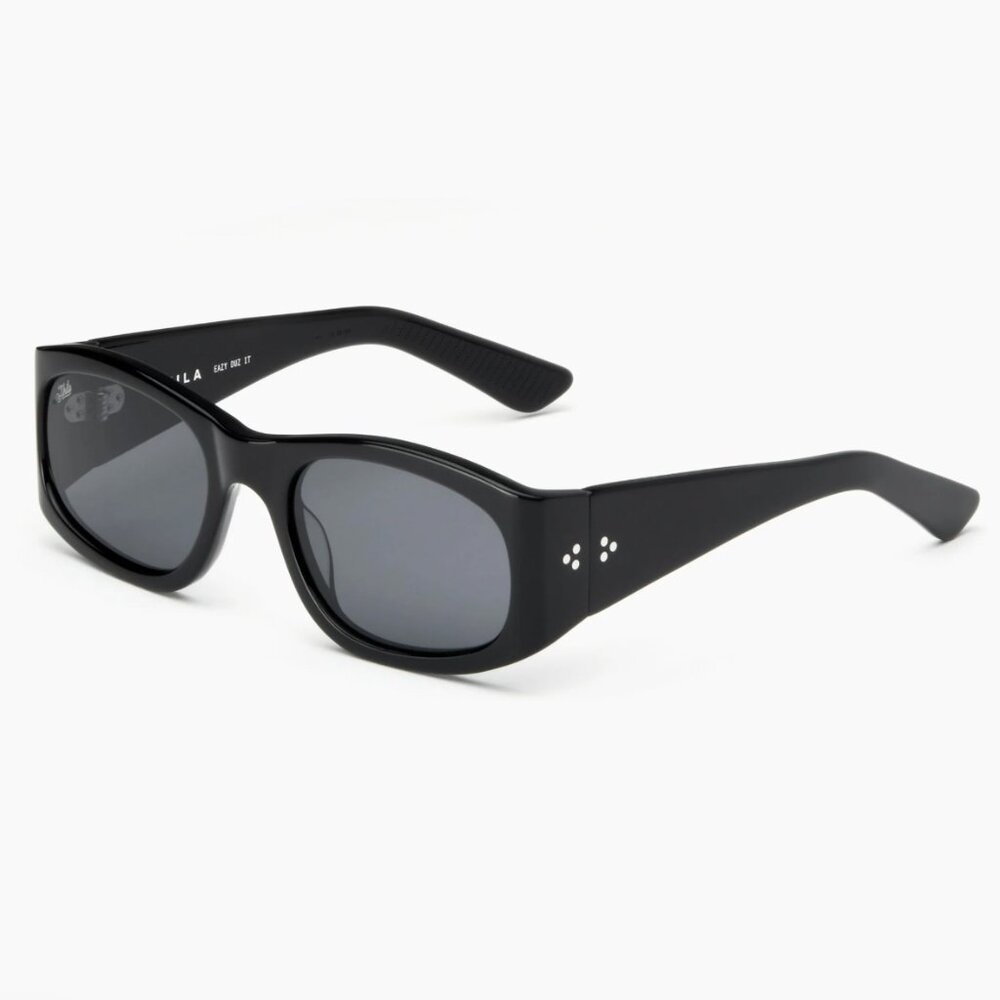 AKILA Eazy Sunglasses NWT, Black